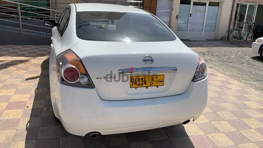 Nissan Altima 2011