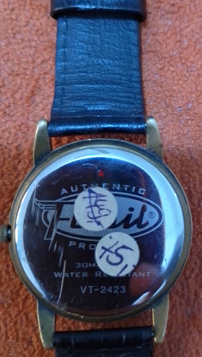 Fossil watch in urgent sale 1