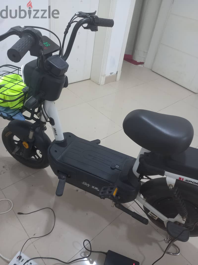 Electric scooter  for sale 0