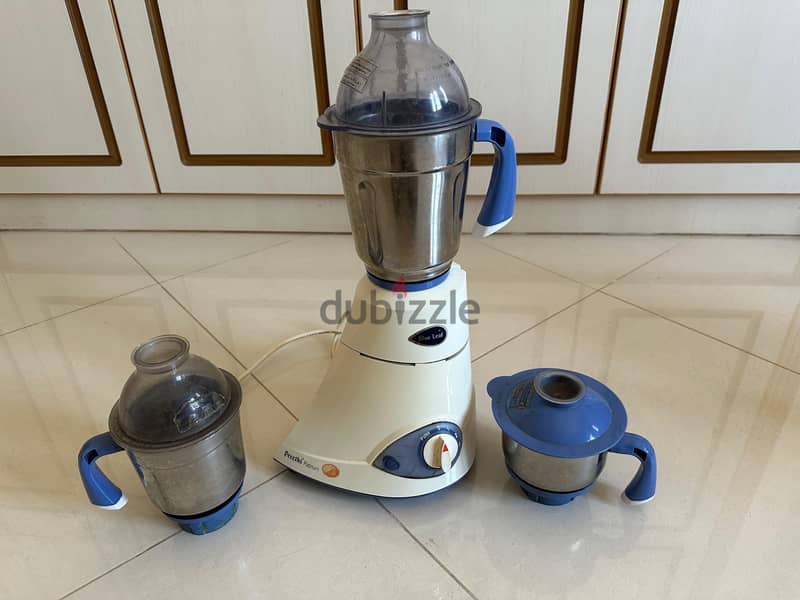 Preethi Blue Leaf Platinum Mixer MG-139/09 750W 0