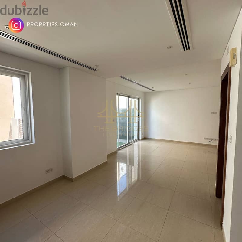 For Rent: Beautiful Townhouse in Al Mouj 2