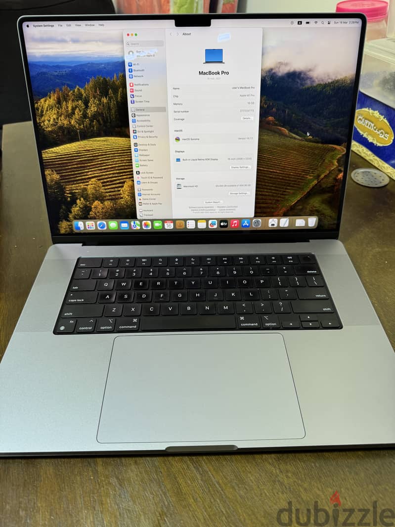 MacBook Pro M1, 16 Inch 13