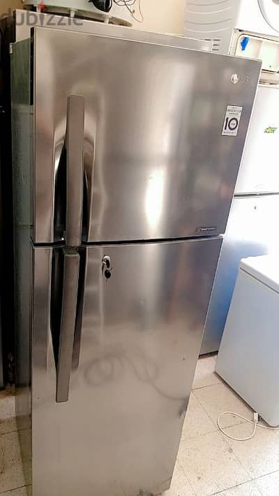 LG fridge like new condition