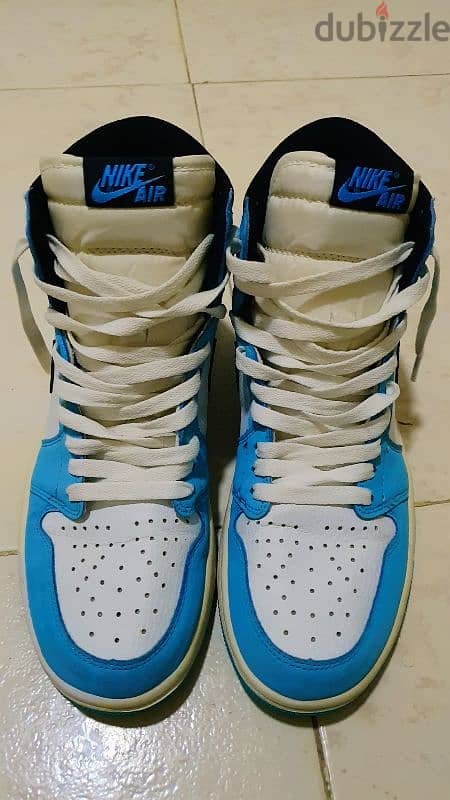 Nike Air Jordan one high University blue Shoes. 1