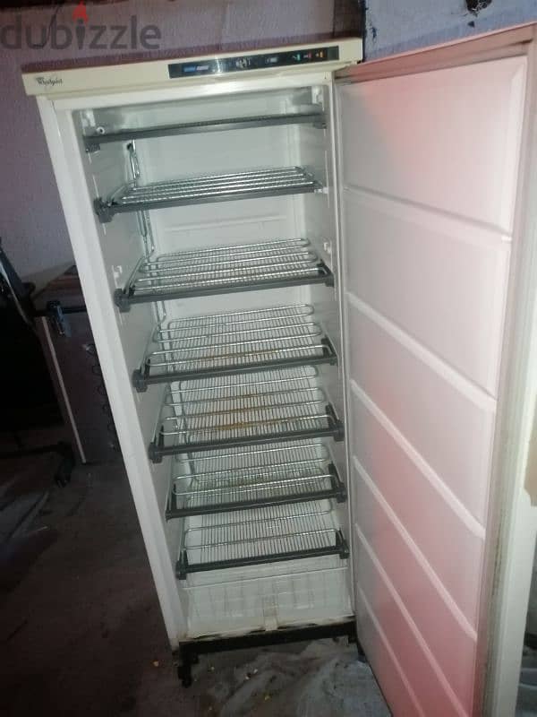 freezer full company 330 good condition no problem 2