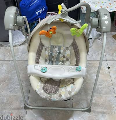 Baby's Electric swing in excellent condition