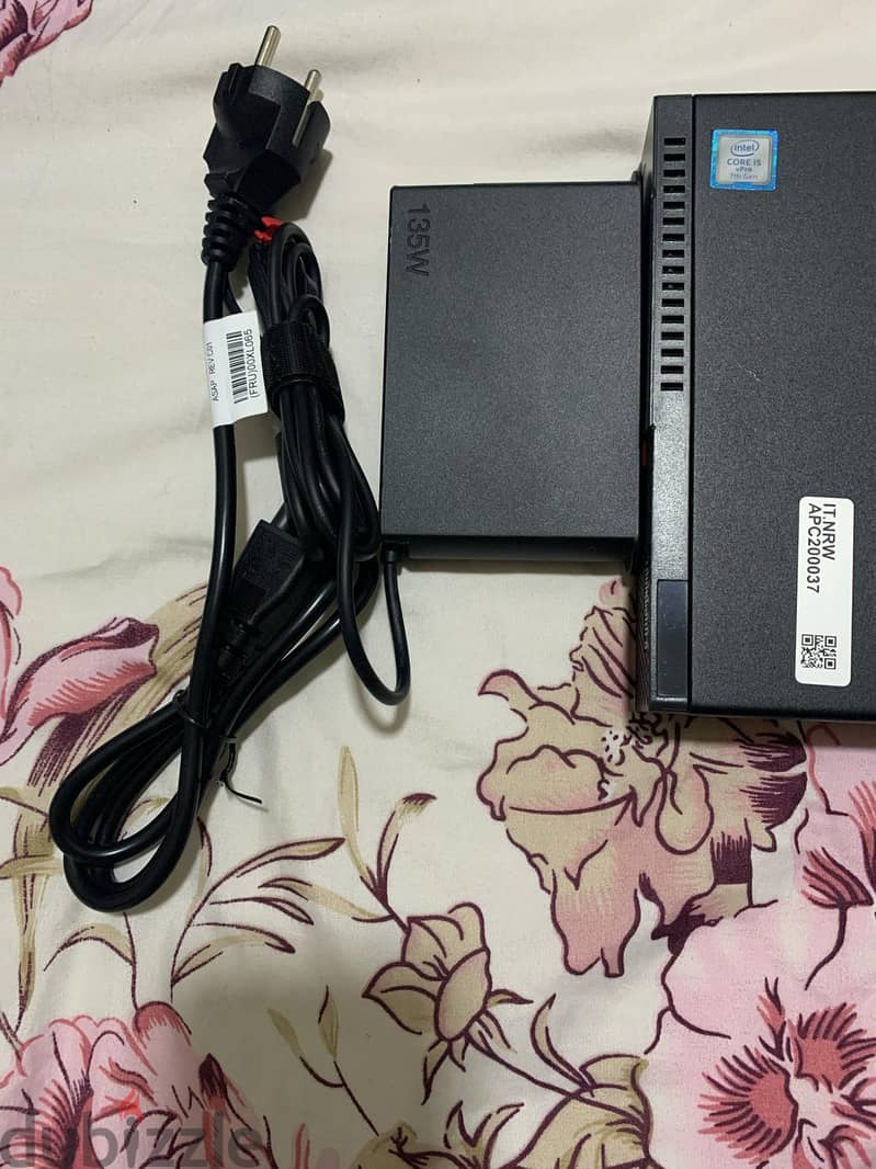 Urgent Sale: Lenovo Think Center M910q Desktop / PC (Original from Ger 1