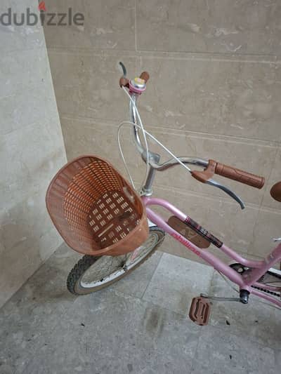 girl cycle for sale 20"