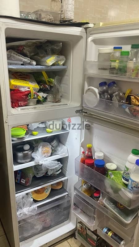 Samsung 250 lit Refrigerator 2