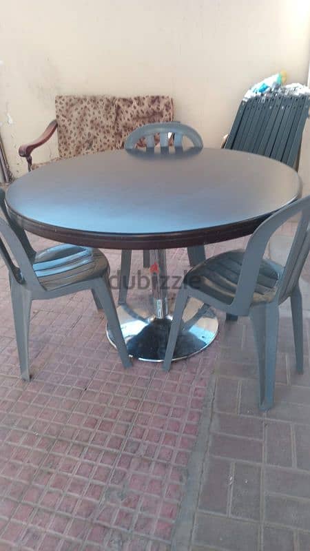 for. sale. dinning. table. 2