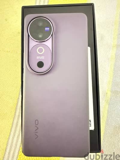 Vivo V40