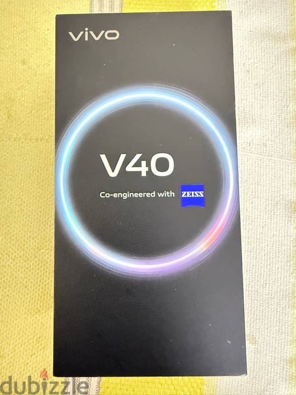 Vivo V40 1