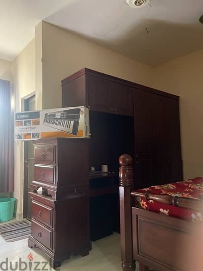 Single room for rent in villa - Al Khuwair