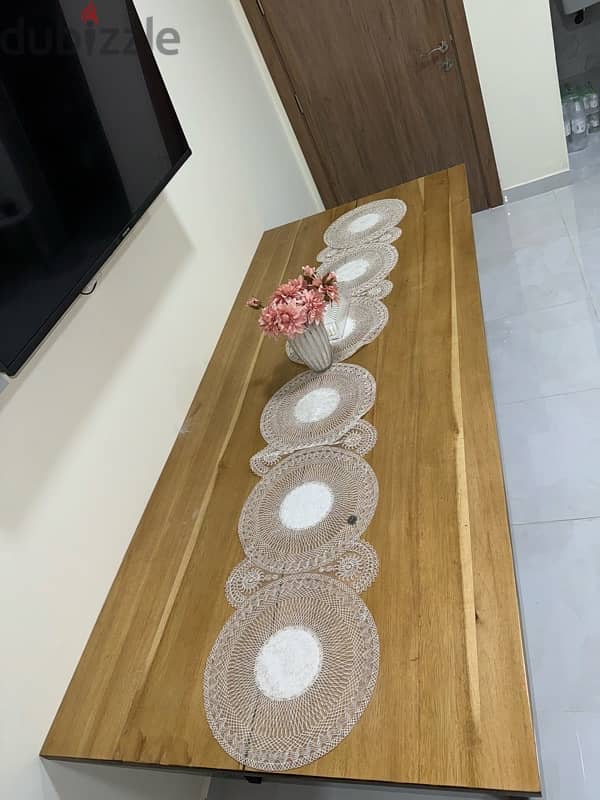 Strong Wood Table for Sale - طاولة خشبية قوية للبيع 5