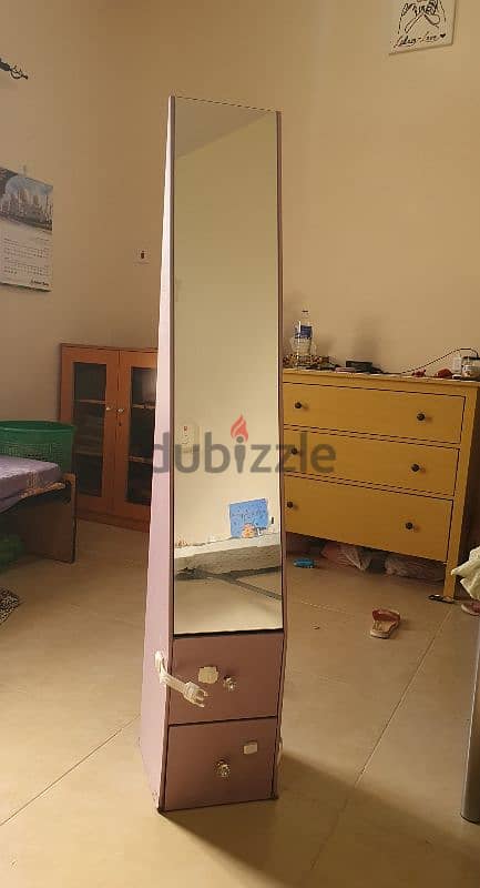 Mirror with 2 drawers included for sale 1