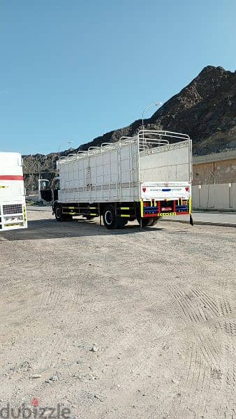 truck far rent 3tan 7tan a service transport service