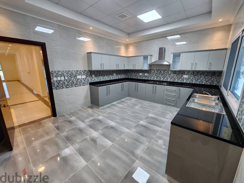 Brand New 5+1BHK Luxury Twin Villa for Rent in Madinat Qaboos PPV272 6