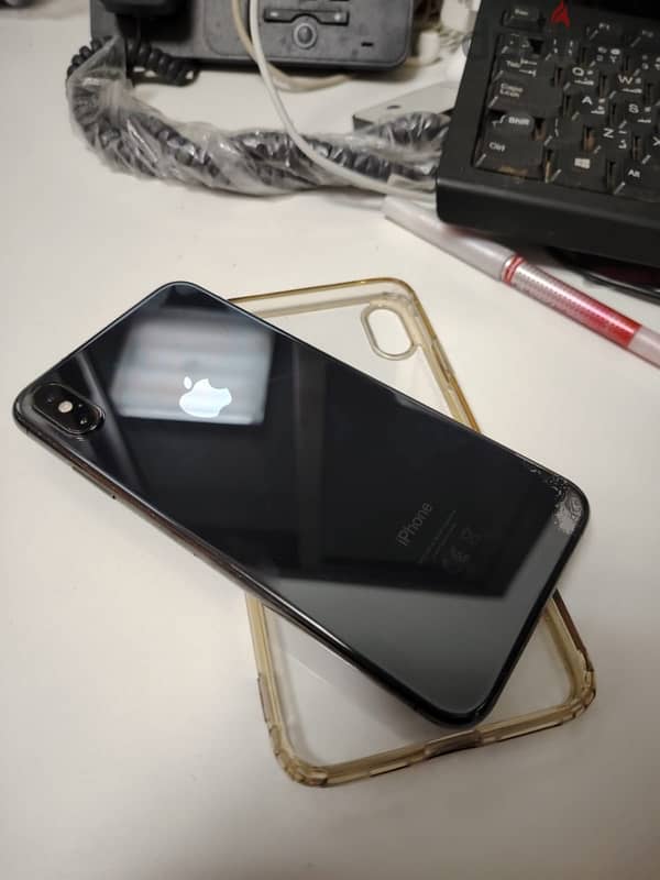 iPhone xs max 3