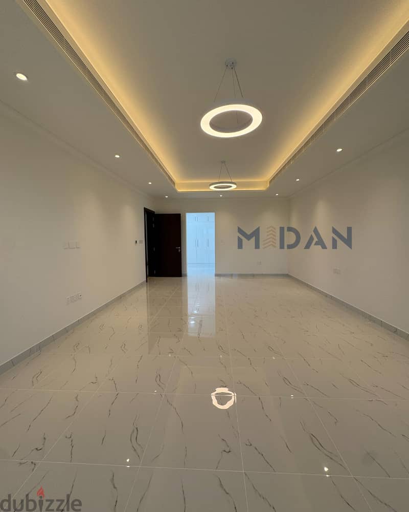 MADINAT SULTAN QABOOS | LUXURIOUS 5+1 BR TWIN VILLA 4