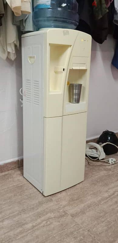 water cooler full working family used