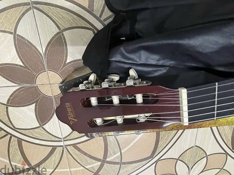 Valencia vc104 classical guitar 2