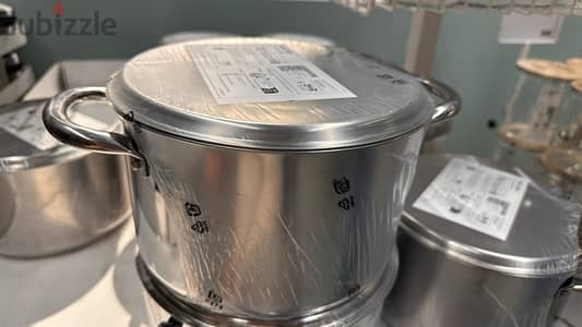 pot wid lid (Ikea) new