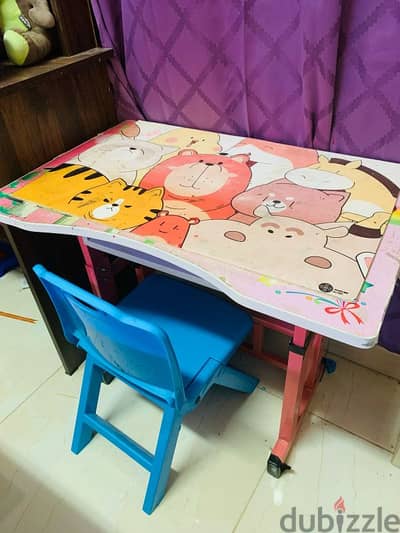 Kids Study table for sale