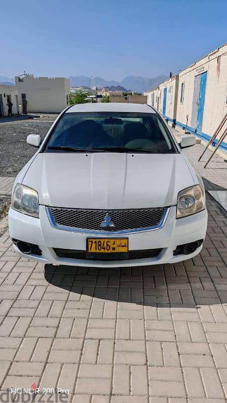 Mitsubishi Galant 2012 0