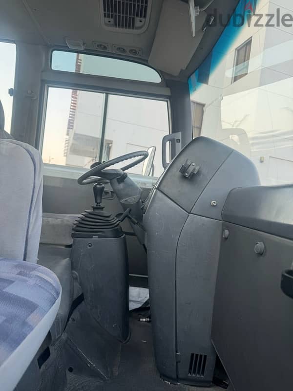 Nissan Civilian Bus 2011 باص نيسان سيفيليان 9