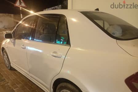 Nissan Tiida 2009