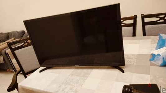 Used 32" LED Smart TV for Sale