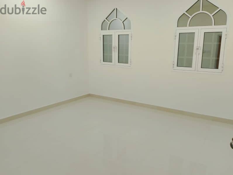 4 Bhk villa in Azaiba near Al Meera Hypermarket for family only 5