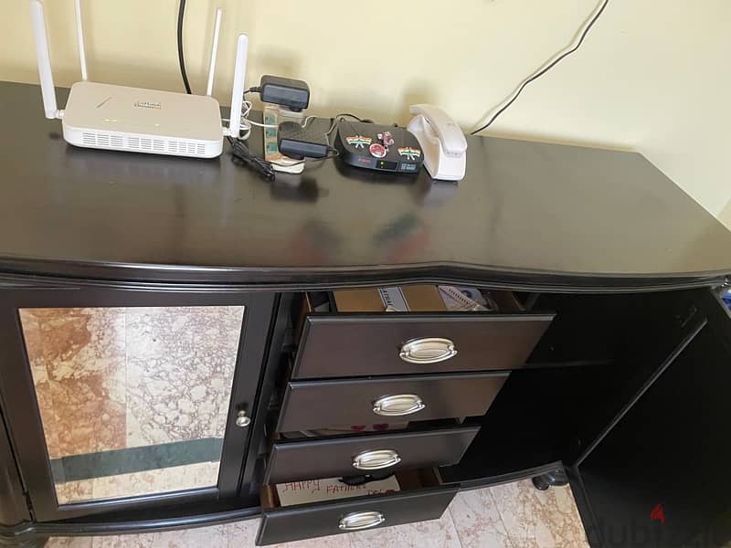 very strong tv cabinet 3