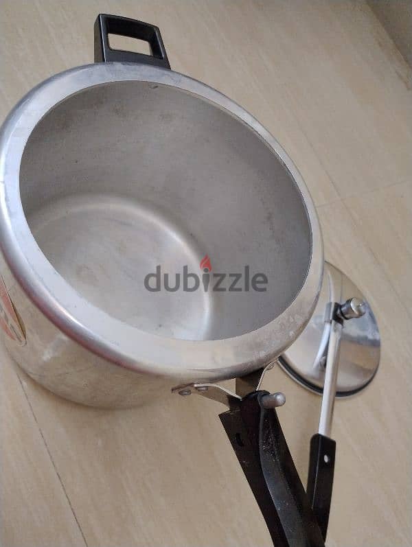 pressure cooker 1