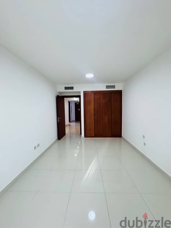 3 BHK FOR RENT IN MGM (SH2589) 3