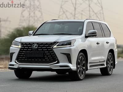 Lexus LX570 Signature Black Edition - لكزس LX570 سيجنتشر بلاك إيديشن