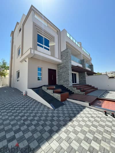 Brand new 5 BR amazing Twin villa in MSQ behind British council