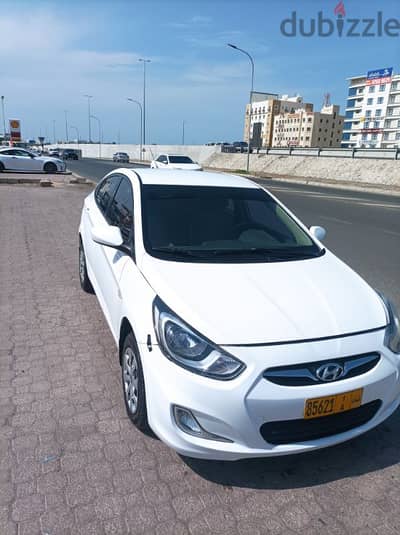 Hyundai Accent 2012