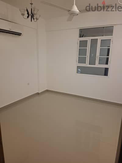 Room share for indian bachelors backside road of Dubai hypermarket