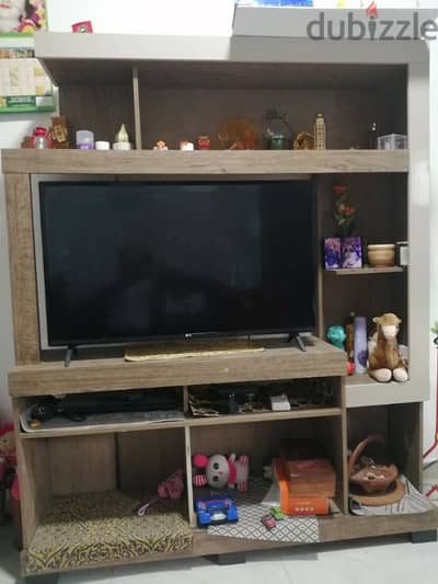 TV unit and cabinet