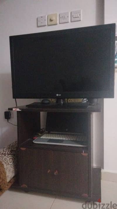 tv table