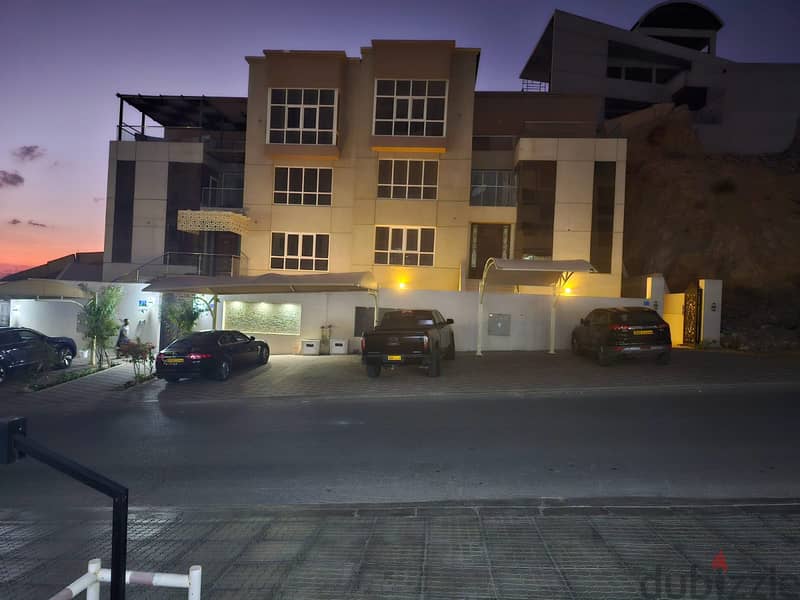 For Rent 7 BHK Fully Furnished Villa In Al Qurum 0