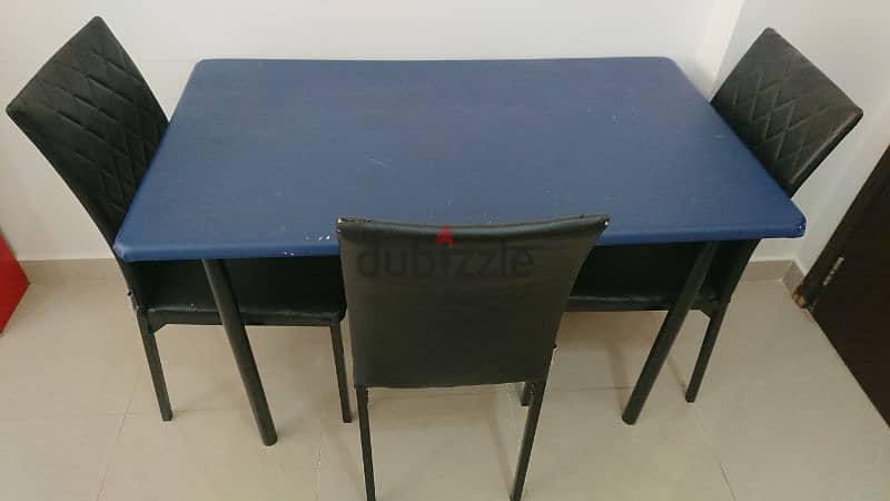 Dining table with 3 chairs 4