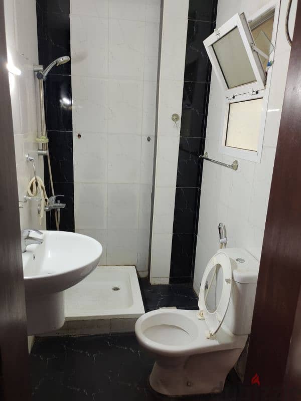 Room available for rent 1