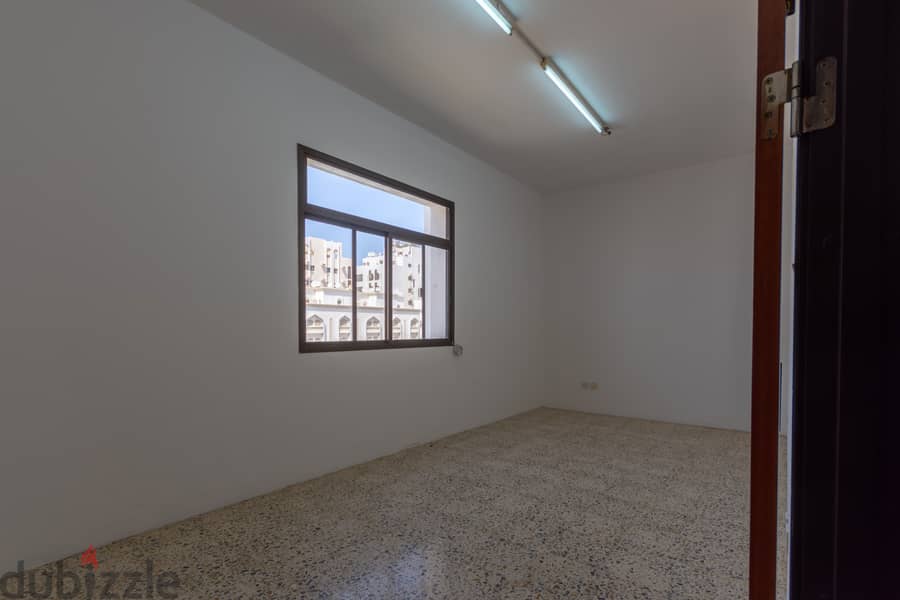 2 BHK Flat in CBD area Ruwi 8