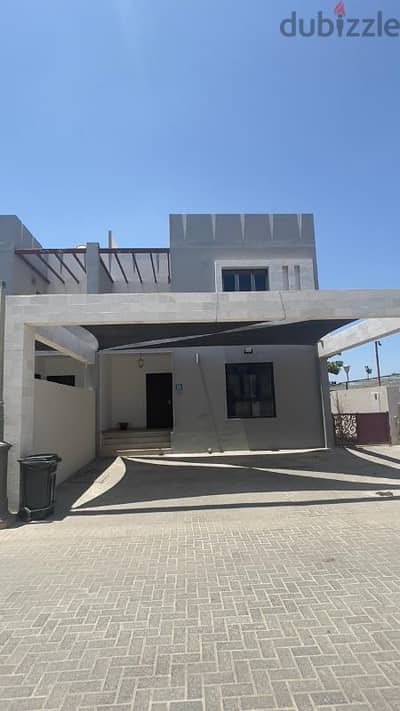 Beautiful Villa in compound share swimming and facility in Dar al-Zain