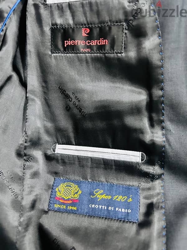 Branded Men’s Suits 4