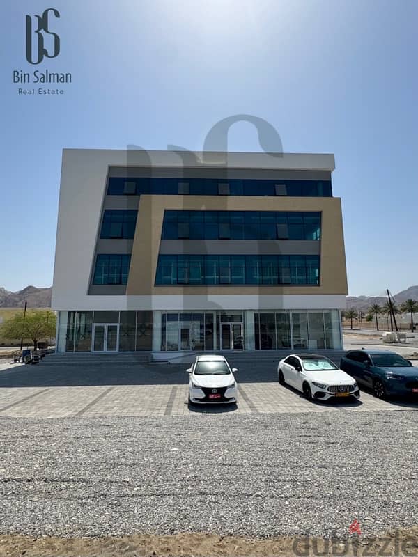 The Cube Building - Amerat 6