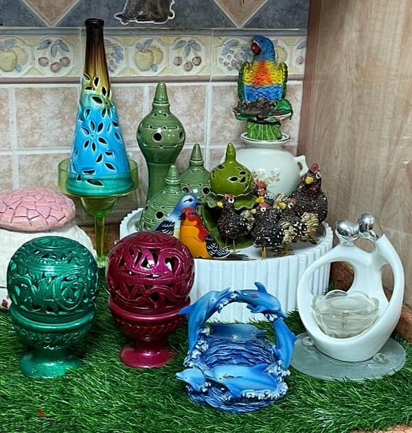 decoration items all for 12 riyals 1
