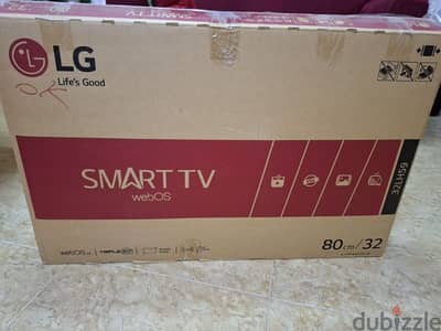 LG Smart TV 32 inch with wall and Table Stand
